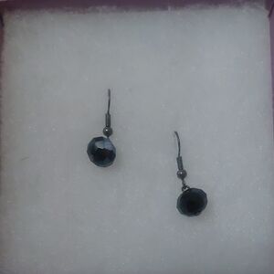 💍Chic Black Faceted Earrings